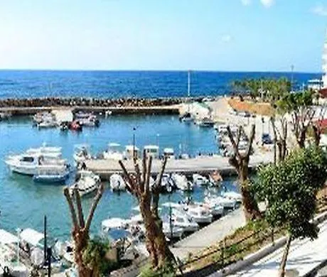 Alexandros Studios & Apartment